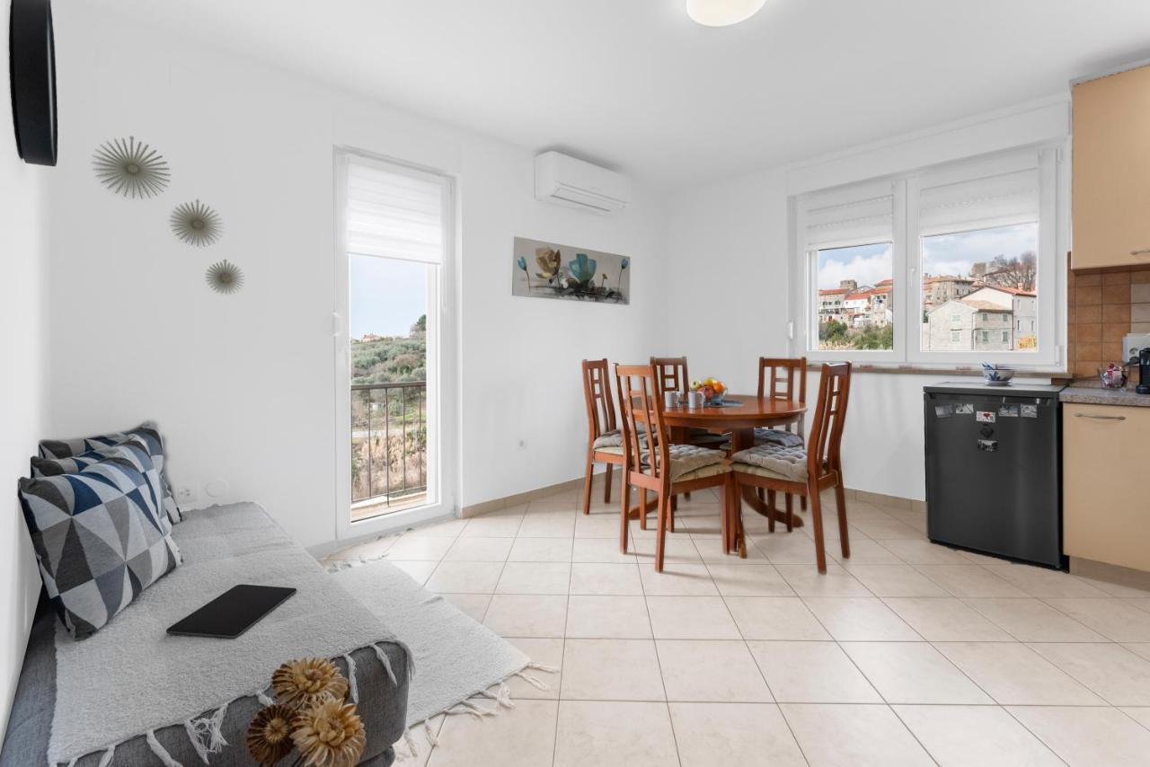 Apartment Mdm Buje Εξωτερικό φωτογραφία