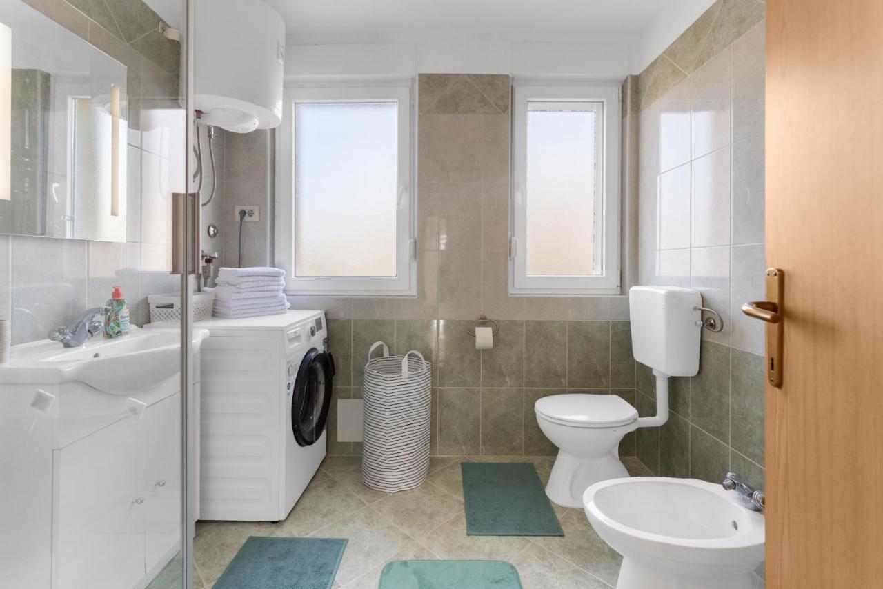 Apartment Mdm Buje Εξωτερικό φωτογραφία